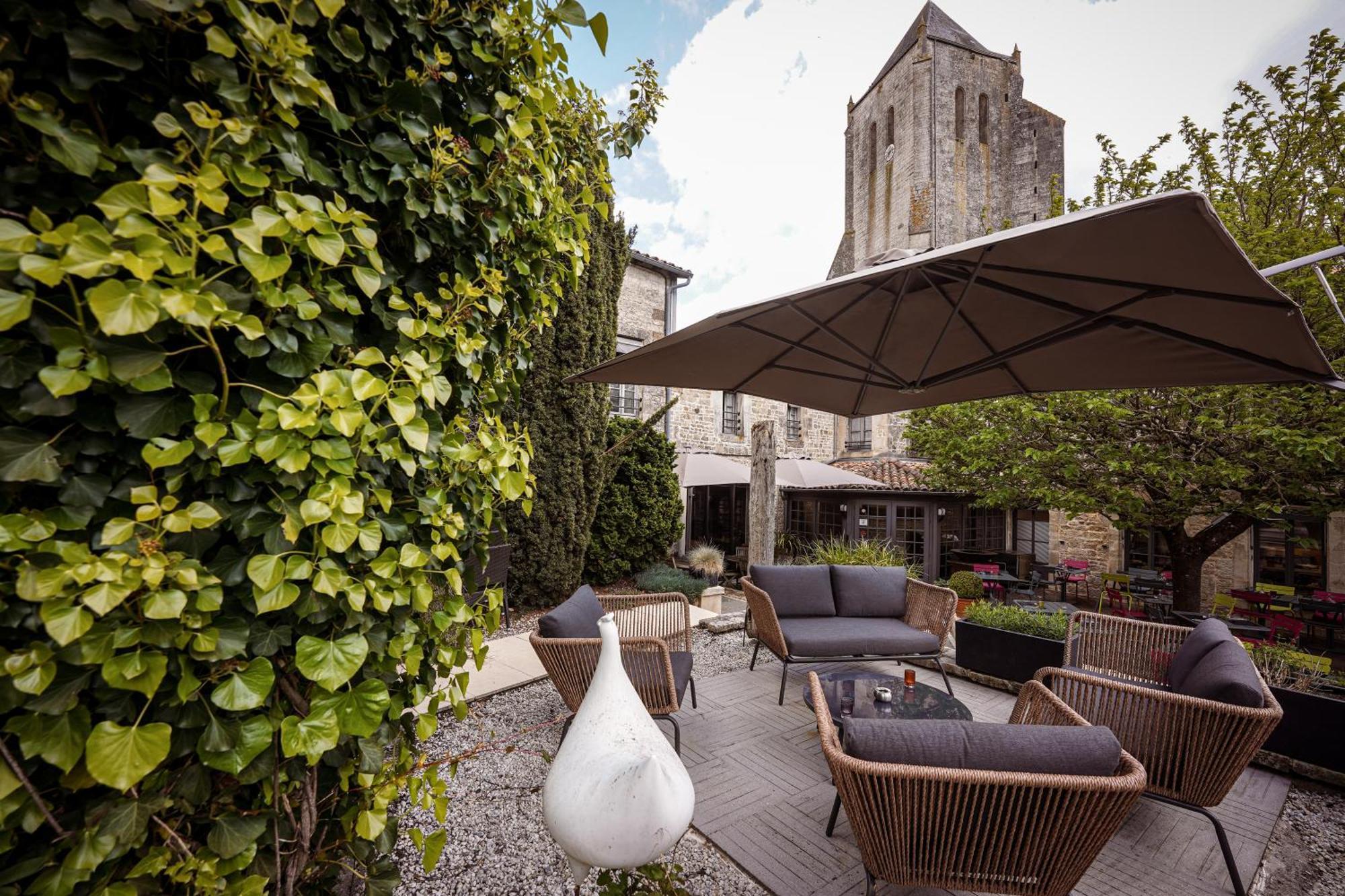 Logis Hostellerie De L'Abbaye Celles-sur-Belle Zewnętrze zdjęcie